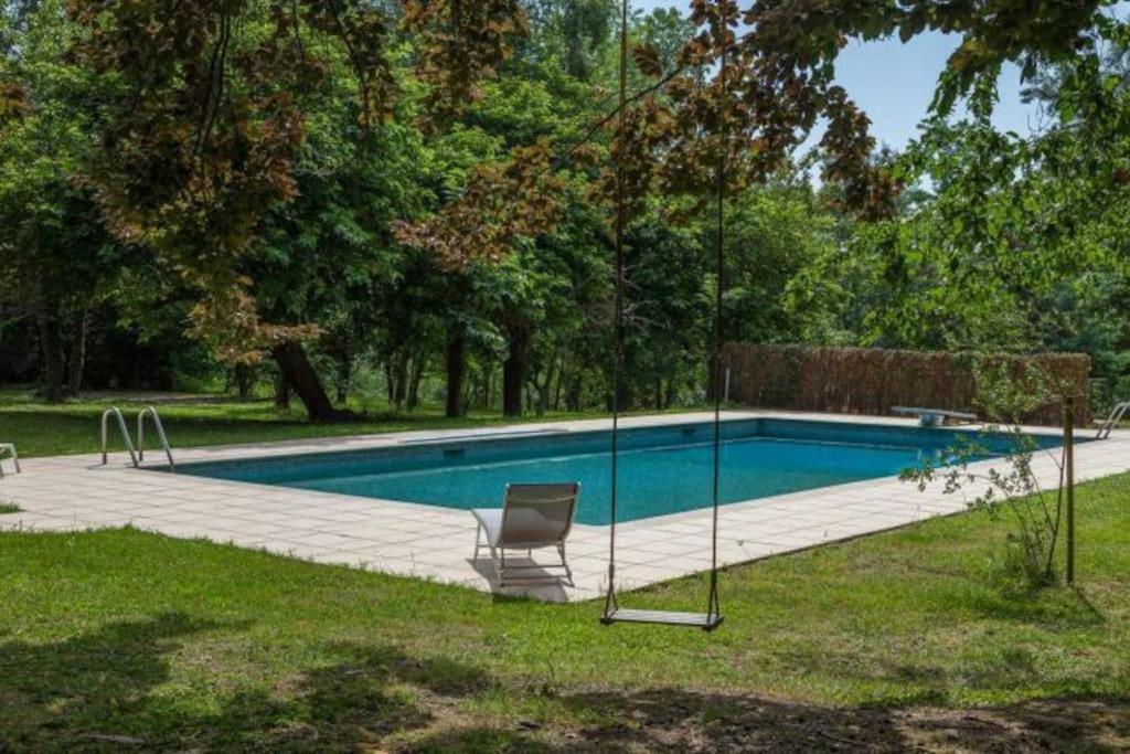 Domaine La Tuilerie Bed & Breakfast Guitres ภายนอก รูปภาพ