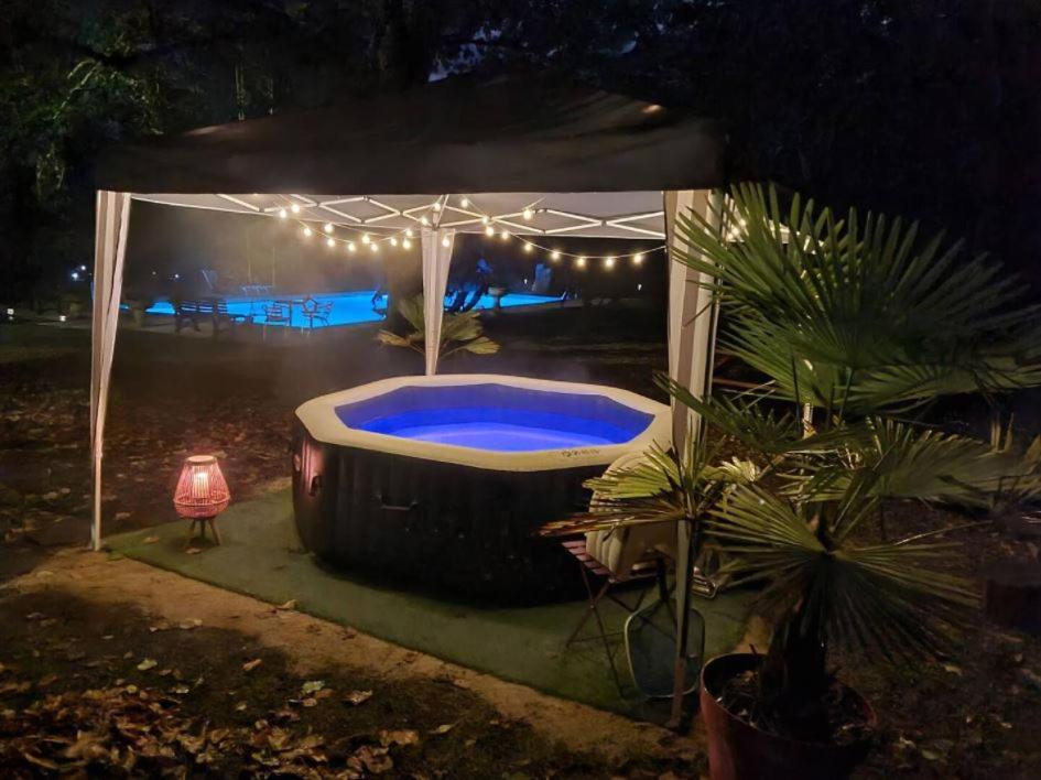 Domaine La Tuilerie Bed & Breakfast Guitres ภายนอก รูปภาพ