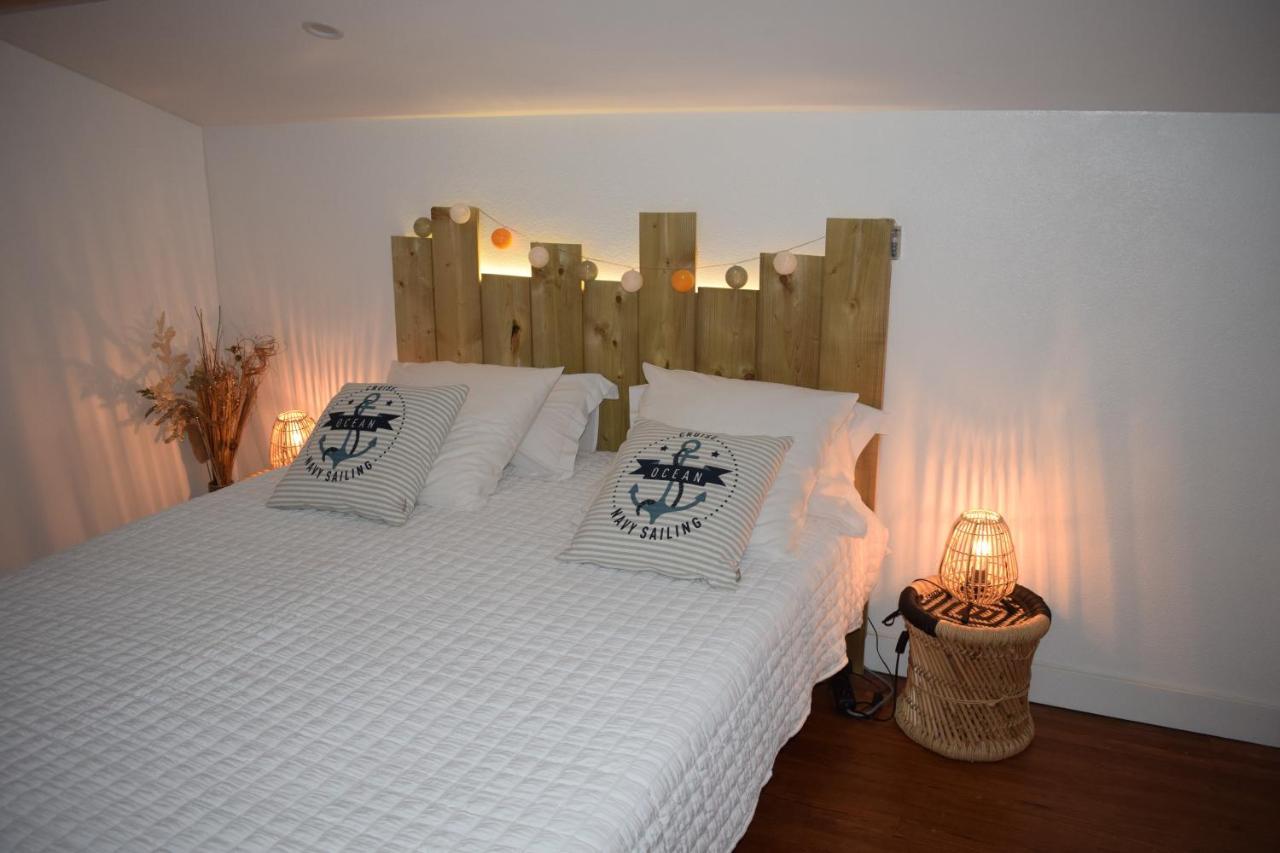 Domaine La Tuilerie Bed & Breakfast Guitres ภายนอก รูปภาพ