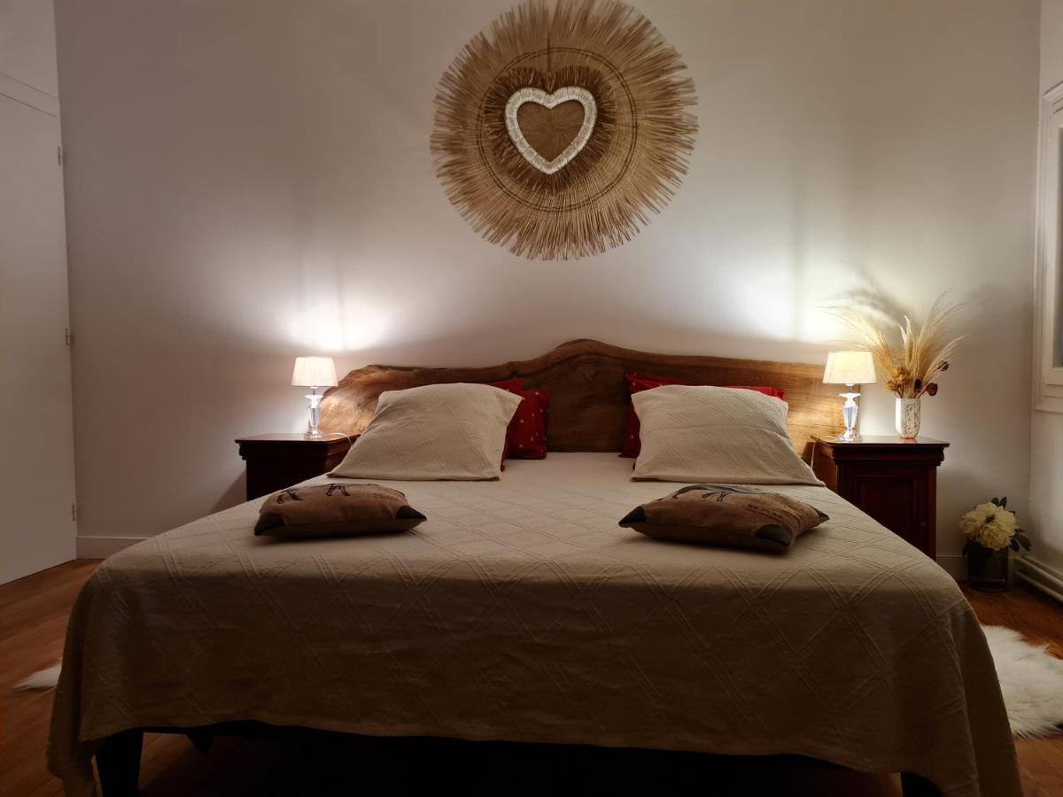 Domaine La Tuilerie Bed & Breakfast Guitres ภายนอก รูปภาพ